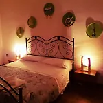 בית הארחה Relais Villa Lama Boutique Hotel טאראנטו