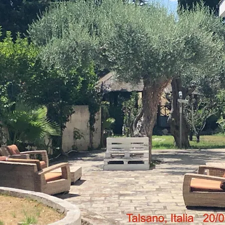Gasthuis Relais Villa Lama Boutique Hotel *