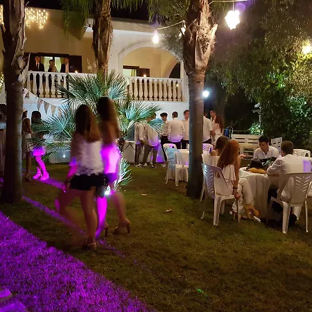 Relais Villa Lama Boutique Hotel *
