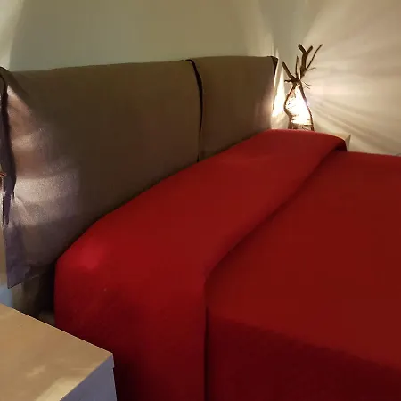 بيت ضيافة Relais Villa Lama Boutique Hotel *