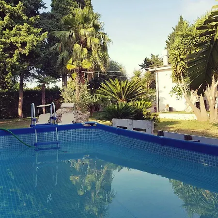 Relais Villa Lama Boutique Hotel *
